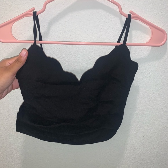 CROP TOP ALERT🙂🥰🥳 - Picture 2 of 2